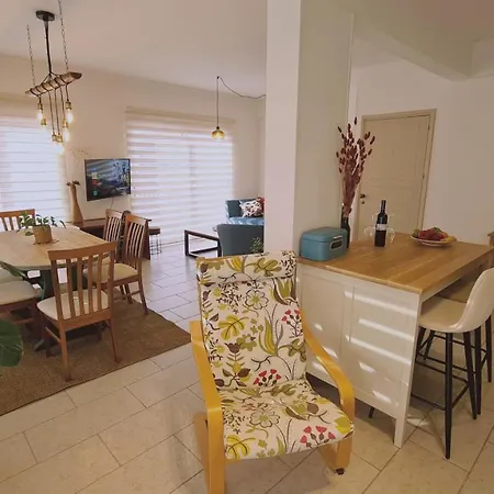 Naturaleza Penthouse דירה *