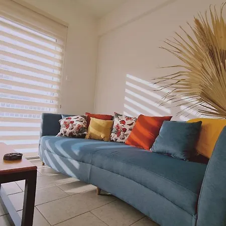 Naturaleza Penthouse * לימסול