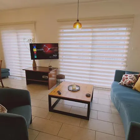 Naturaleza Penthouse Apartament Limassol