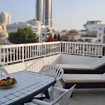 Naturaleza Penthouse Apartment *